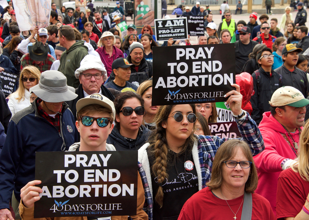California Won't Prosecute Shoplifters but Wants to Fine Pro-Life Groups $20 Million for Helping Pregnant Women