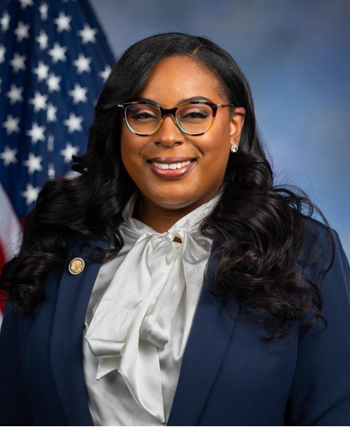 Congresswoman Facing 17 Years in Prison Makes 'Decision to Get Pregnant'